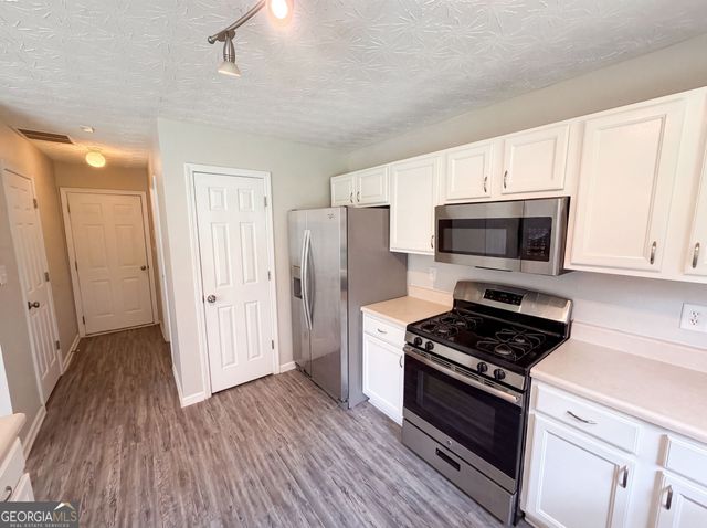 4636 Pine Acre Circle, Sugar Hill, GA 30518