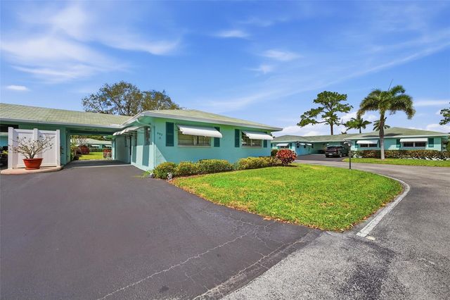 602 Hummingbird Lane 602, Delray Beach, FL 33445