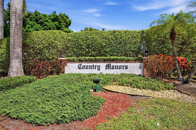 602 Hummingbird Lane 602, Delray Beach, FL 33445
