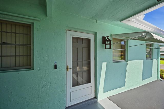 602 Hummingbird Lane 602, Delray Beach, FL 33445