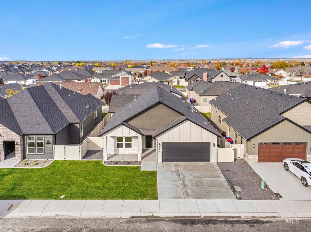 542 Falling Leaf Lane, Twin Falls, ID 83301