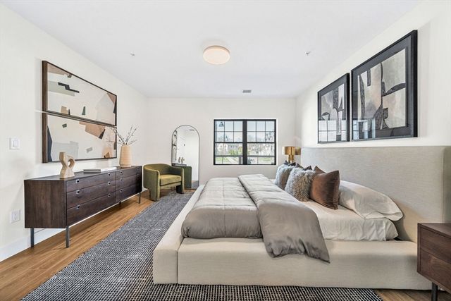 20 Audubon Way 202, Canton, MA 02021