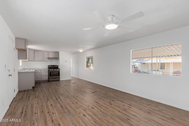 18185 W CAROL Avenue, Casa Grande, AZ 85122