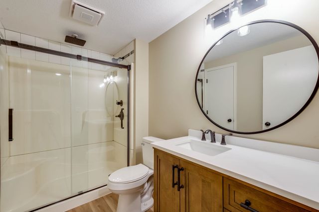 2143 N Byron, Wichita, KS 67212