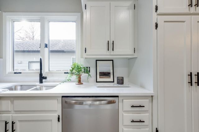 2143 N Byron, Wichita, KS 67212