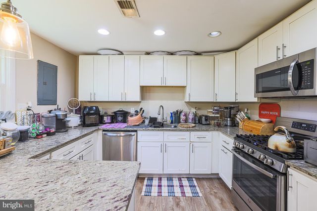 1024 KENILWORTH DR, Towson, MD 21204