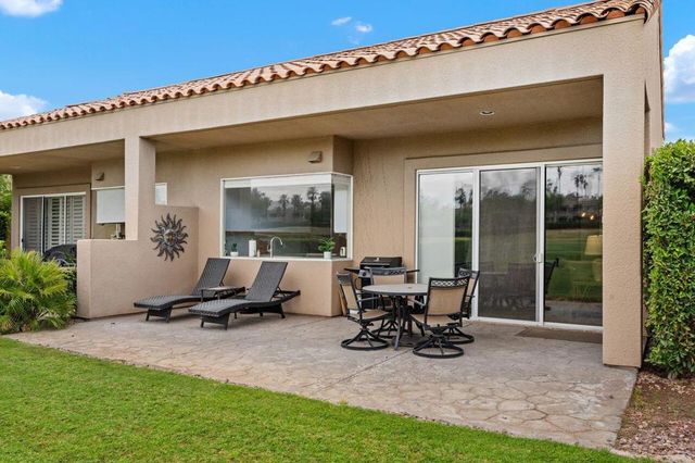 20 Pebble Beach Drive, Rancho Mirage, CA 92270
