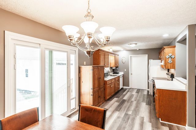 332 Forrest Dr, Greenbrier, TN 37073