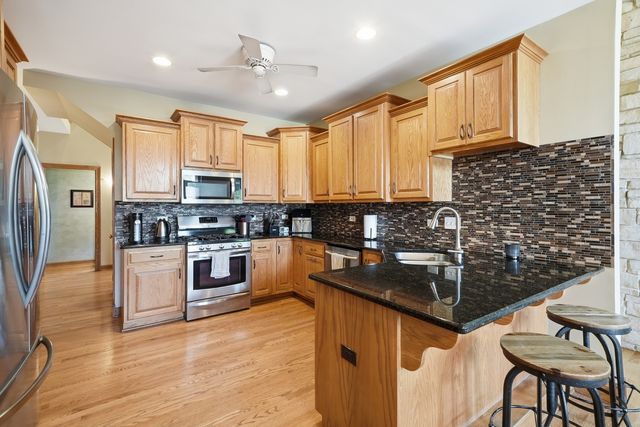 408 Siesta Drive, New Lenox, IL 60451