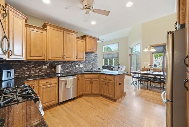 408 Siesta Drive, New Lenox, IL 60451