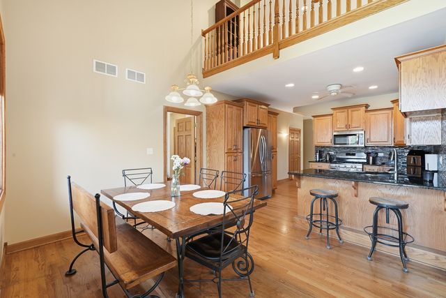 408 Siesta Drive, New Lenox, IL 60451