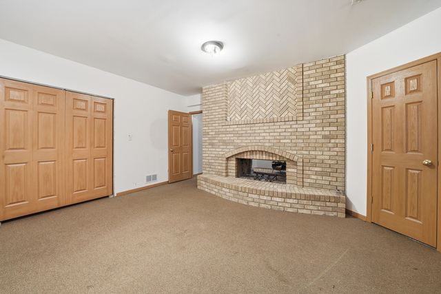 408 Siesta Drive, New Lenox, IL 60451