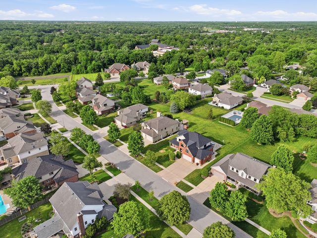408 Siesta Drive, New Lenox, IL 60451