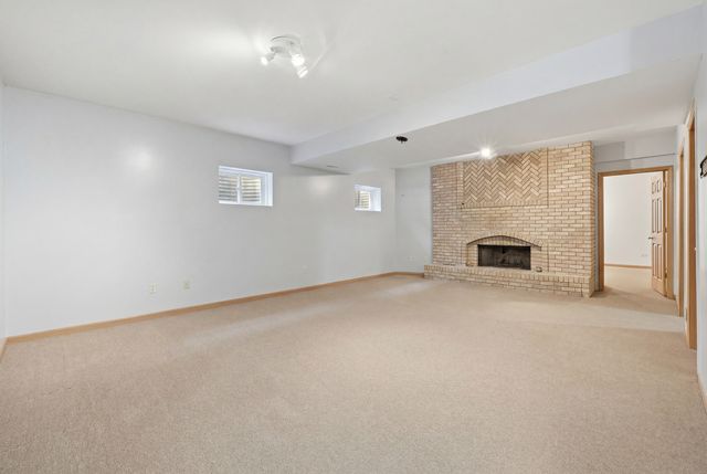 408 Siesta Drive, New Lenox, IL 60451