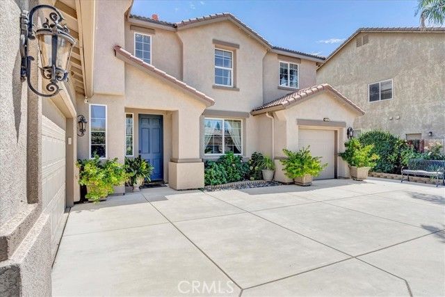 3615 W Sunnyview Avenue, Visalia, CA 93291