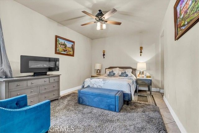 3615 W Sunnyview Avenue, Visalia, CA 93291