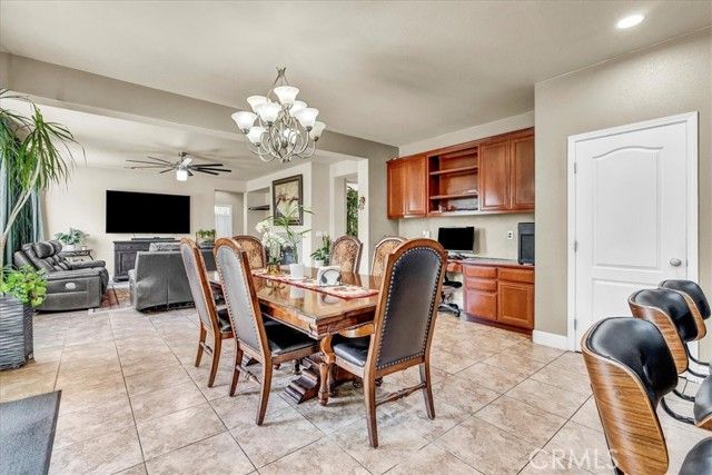 3615 W Sunnyview Avenue, Visalia, CA 93291