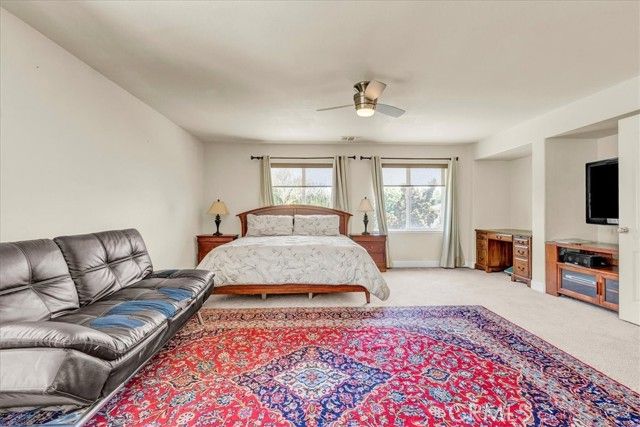 3615 W Sunnyview Avenue, Visalia, CA 93291