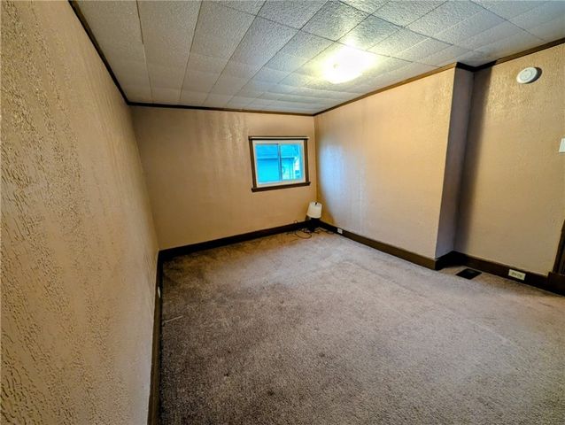 407 Mitchell Ave, City Of But Ne, PA 16001