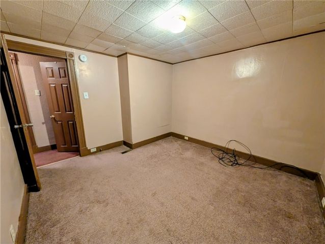 407 Mitchell Ave, City Of But Ne, PA 16001