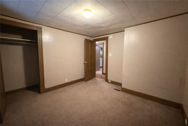 407 Mitchell Ave, City Of But Ne, PA 16001