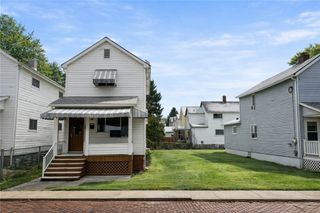 407 Mitchell Ave, City Of But Ne, PA 16001