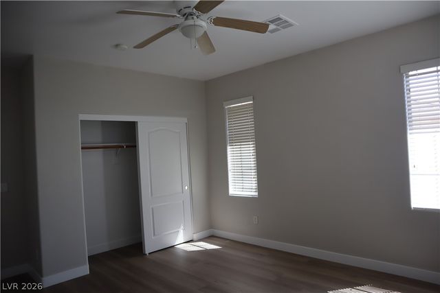9052 Picket Fence Avenue, Las Vegas, NV 89143