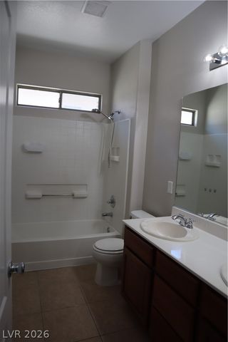 9052 Picket Fence Avenue, Las Vegas, NV 89143