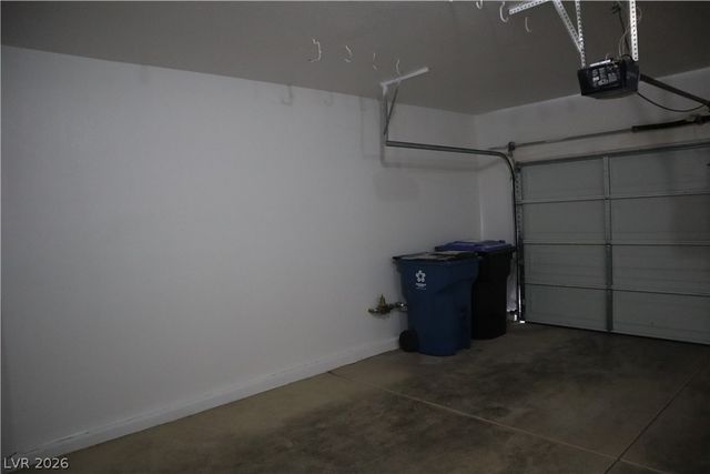 9052 Picket Fence Avenue, Las Vegas, NV 89143