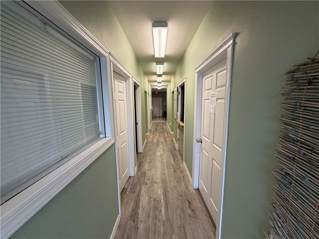 909 SE 28th Street Suite 7, Bentonville, AR 72712