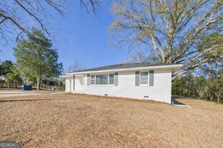 2489 Locksley Drive, Macon, GA 31206