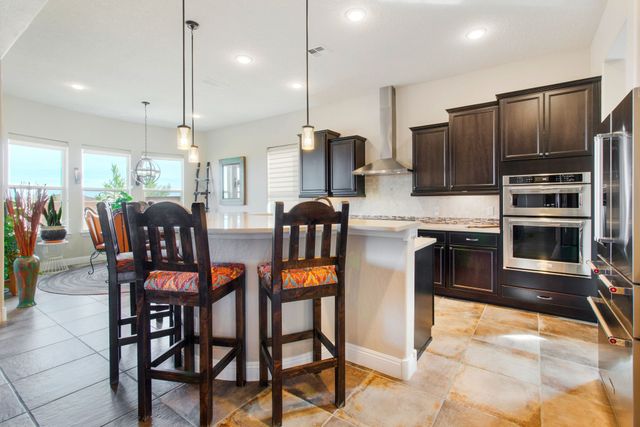 4719 Las Plazuelas, Santa Fe, NM 87507