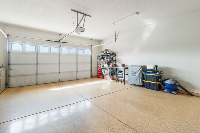 4719 Las Plazuelas, Santa Fe, NM 87507