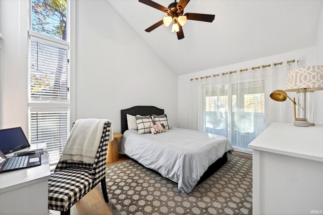 9428 S Harbour Pointe Drive, Bloomington, IN 47401