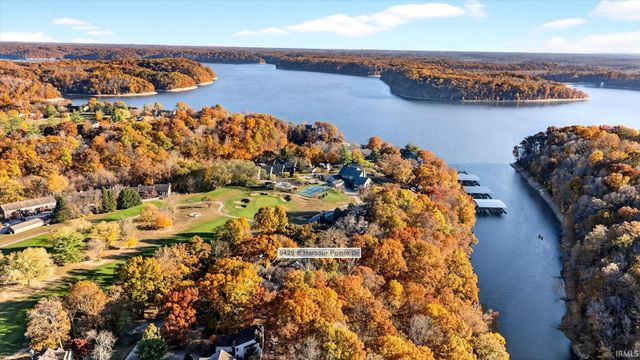 9428 S Harbour Pointe Drive, Bloomington, IN 47401