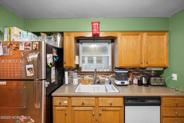 4312 Yellowstone Drive, Toledo, OH 43613