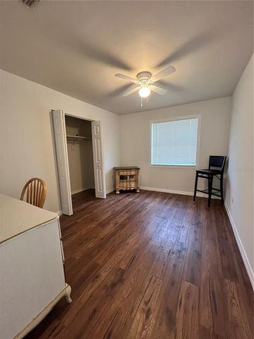 1911 SE 14TH AVENUE, Gainesville, FL 32641