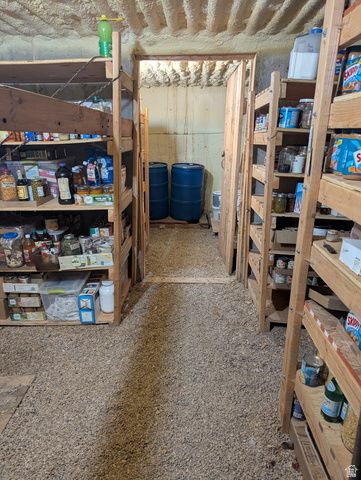 7587 S 39700 W, Fruitland, UT 84027