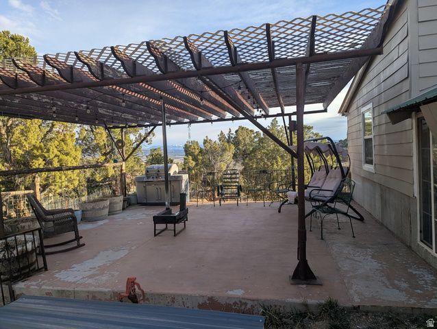 7587 S 39700 W, Fruitland, UT 84027