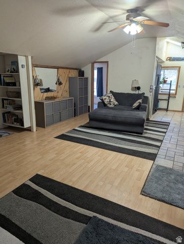 7587 S 39700 W, Fruitland, UT 84027