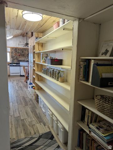 7587 S 39700 W, Fruitland, UT 84027