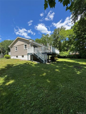 18 Montfort Woods Road, Wappingers Falls, NY 12590