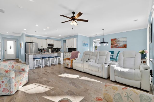 1208 Inlet View Dr., North Myrtle Beach, SC 29582