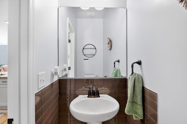 1208 Inlet View Dr., North Myrtle Beach, SC 29582