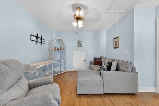 1208 Inlet View Dr., North Myrtle Beach, SC 29582