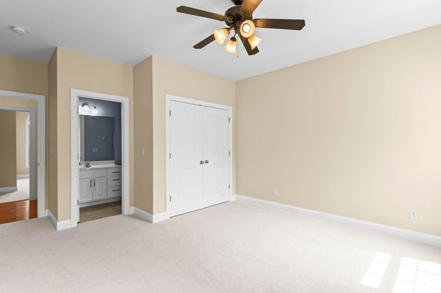 2312 W LAUREL Avenue, Springfield, IL 62704