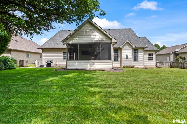 2312 W LAUREL Avenue, Springfield, IL 62704