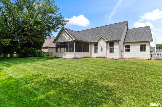 2312 W LAUREL Avenue, Springfield, IL 62704