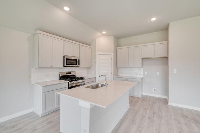 114 Malibu, Hutto, TX 78634