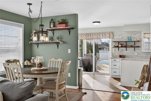 275 Crown Drive, Easton, PA 18040